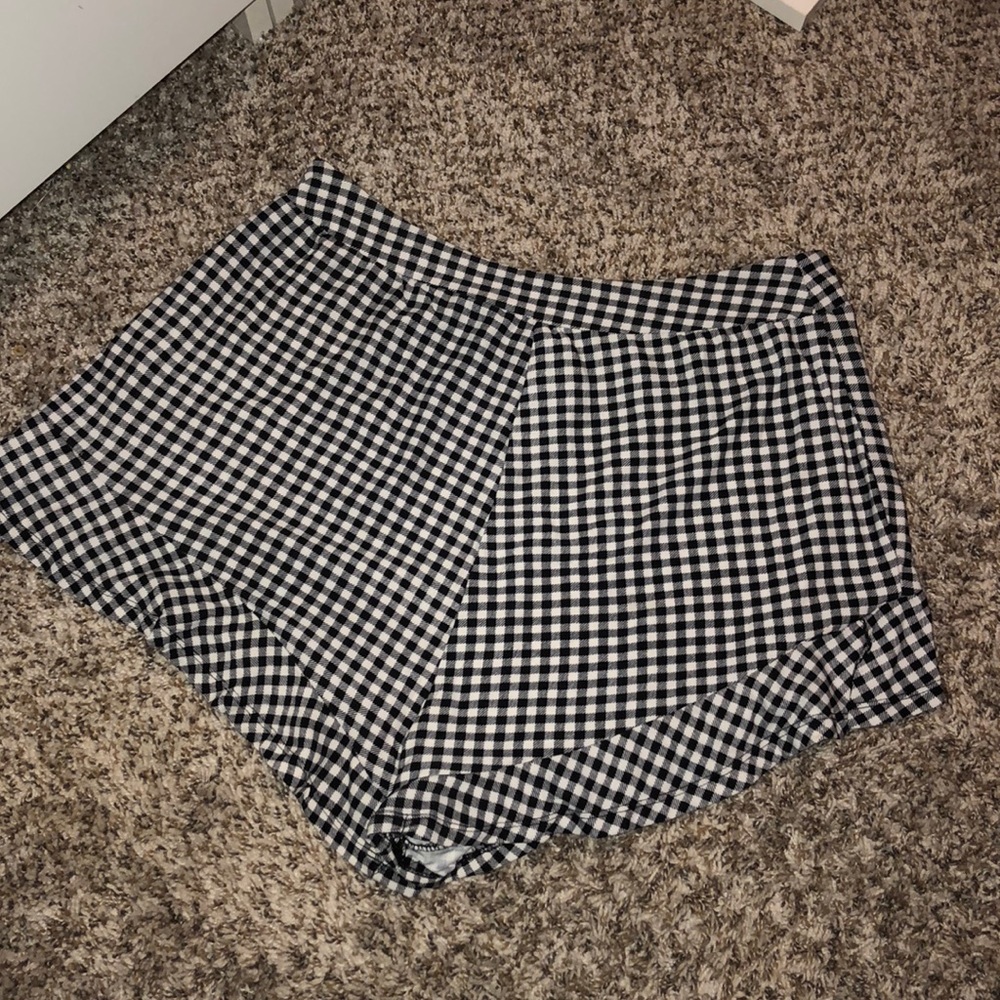 Gingham soft shorts